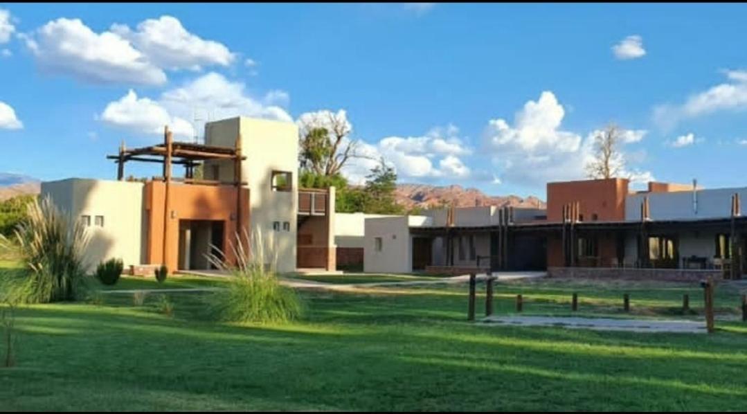 Hotel Celestino Posta Andina Barreal Esterno foto