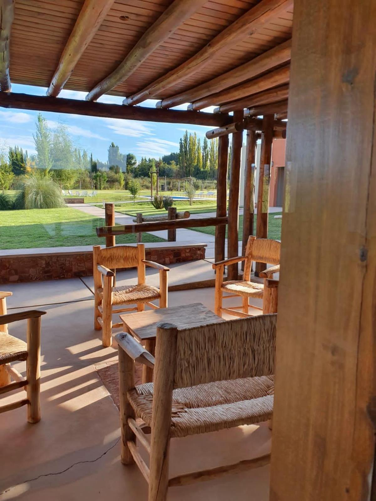 Hotel Celestino Posta Andina Barreal Esterno foto